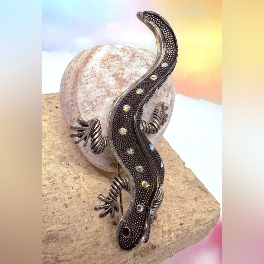 Vtg Silver Plated Lizard/Gecko Brooch w/AB Rhinestone’s - Picture 5 of 5